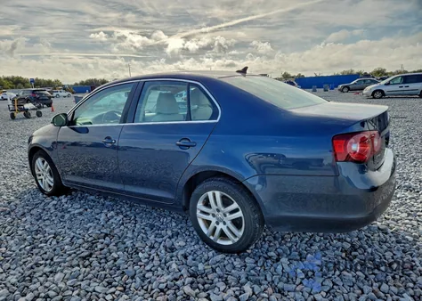 2010 Volkswagen Jetta Tdi from USA, damaged, VIN 3VWAL7AJ2AM124178